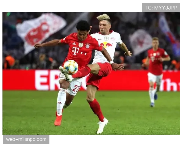 拜仁中场对抗问题显现：控球优势下防守效率下滑，竞争格局面临调整